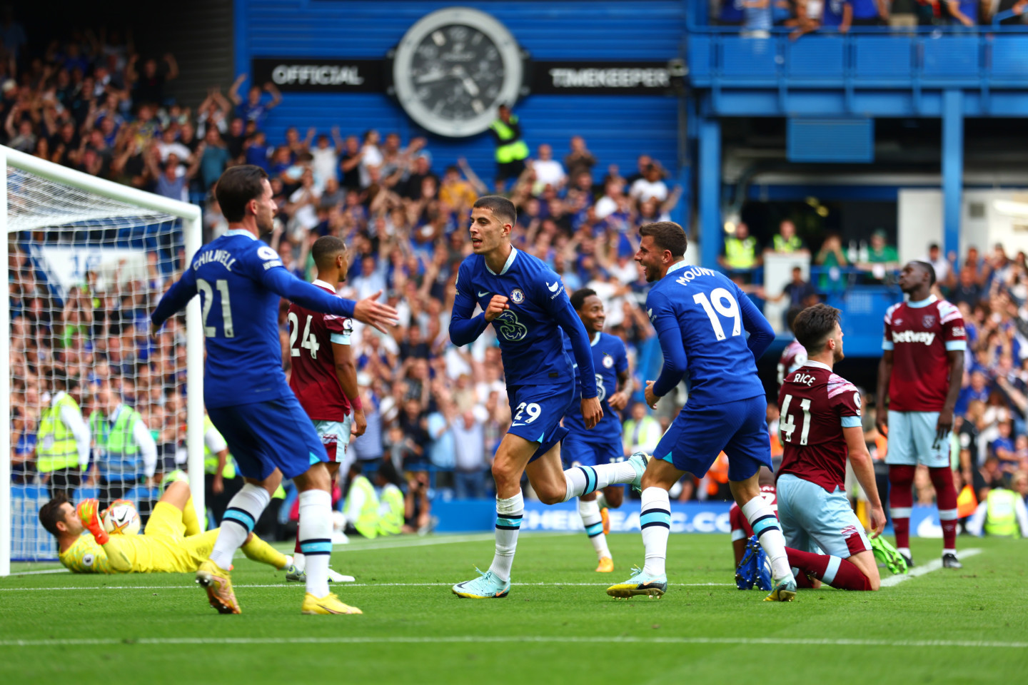 Match report: Chelsea 2 West Ham United 1 | News | Official Site | Chelsea Football Club